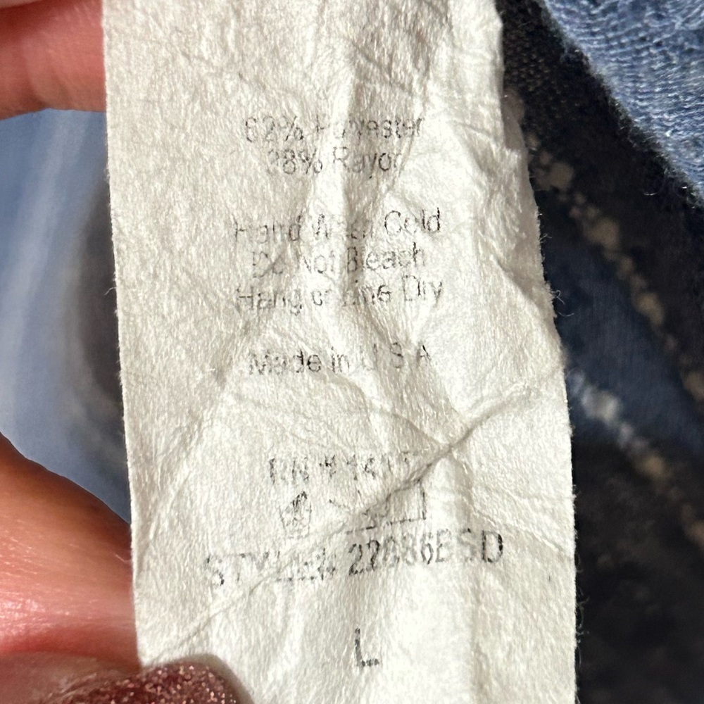 W5 Women's Blue Tie-Front Top - Picture 3 of 5